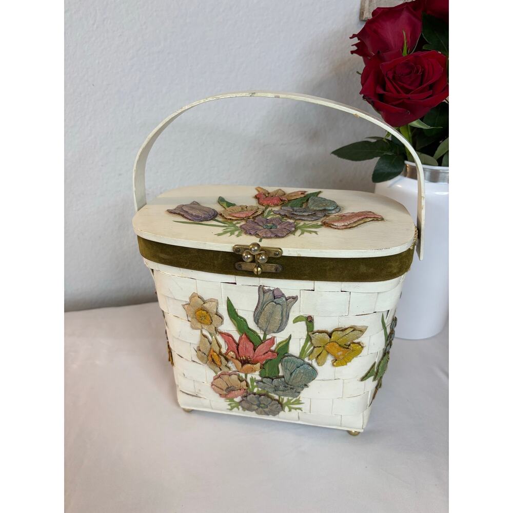DOROTHY J. BANTLE Signed VTG 3D Decoupage 1960s Basket Box Purse w Mirror